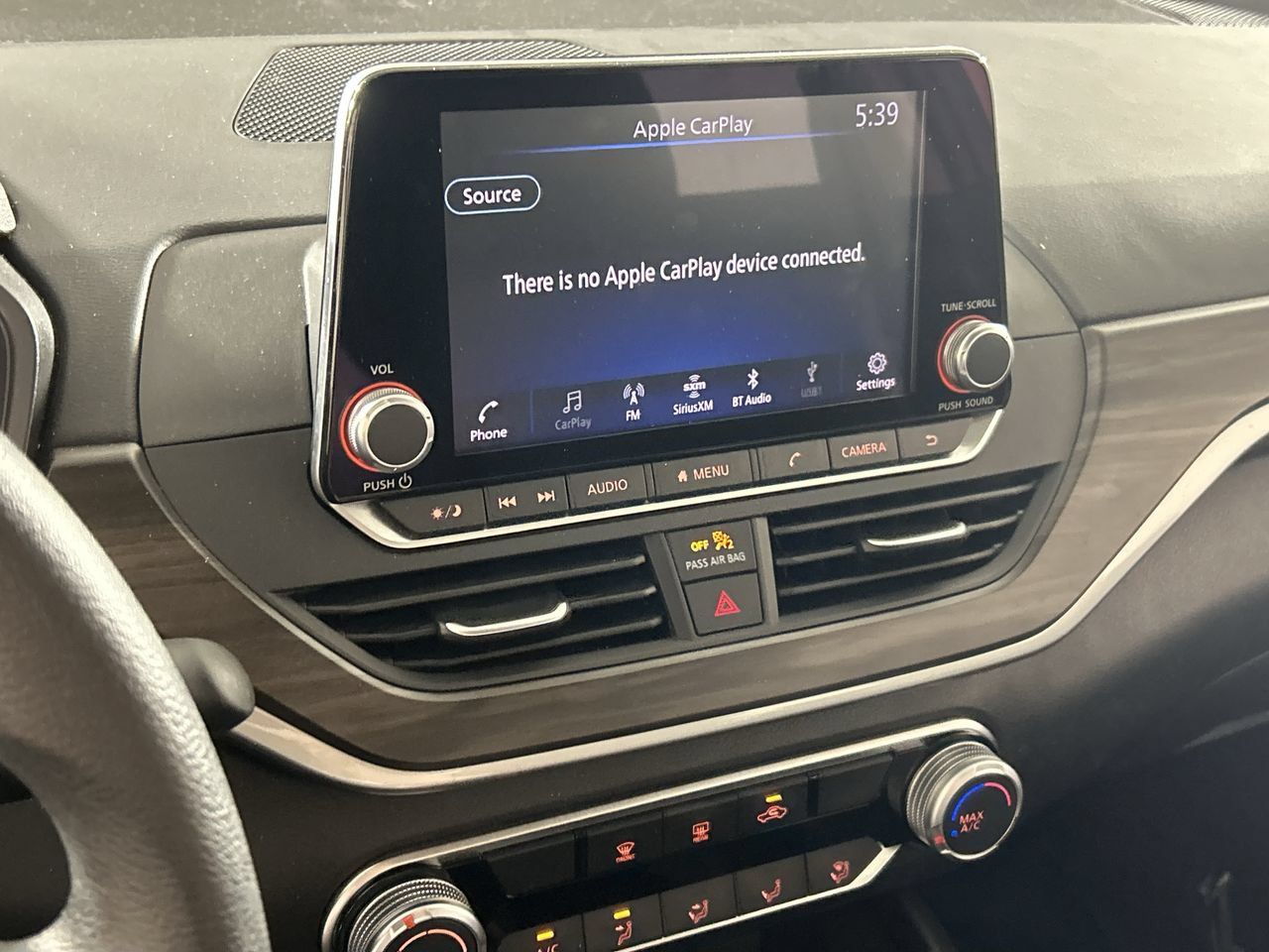 2025 Nissan Altima SV - Photo 17