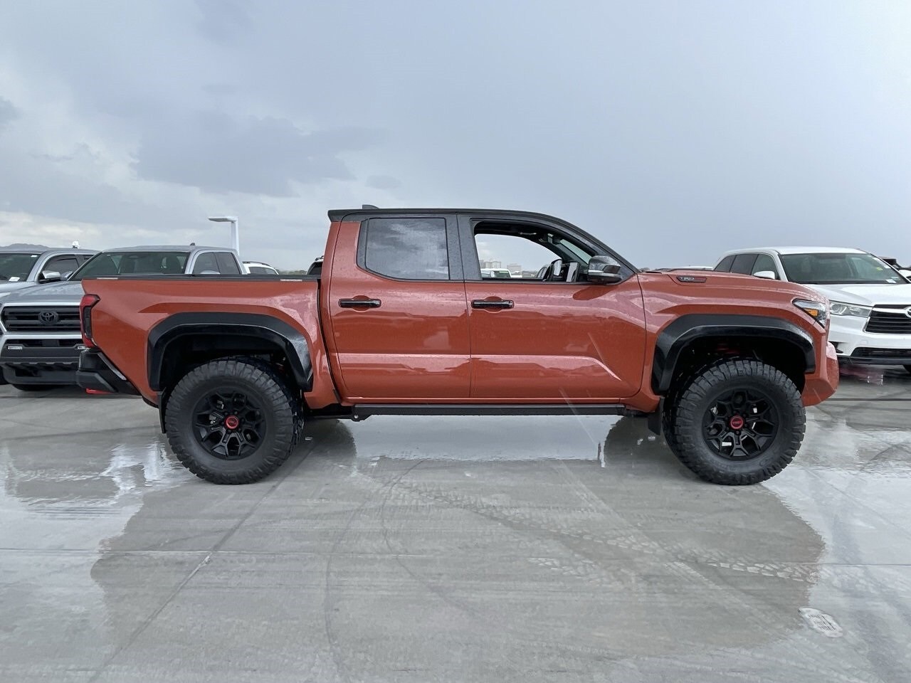 2024 Toyota Tacoma TRD Pro photo 2
