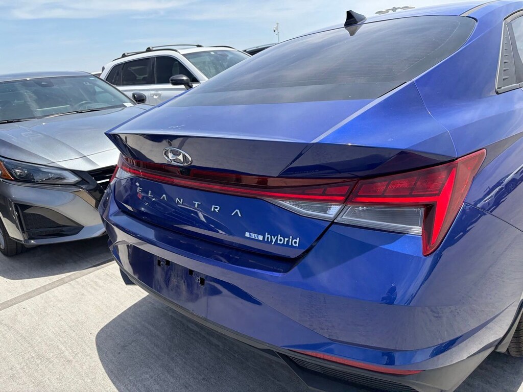 Used 2023 Hyundai Elantra Hybrid Blue Sedan