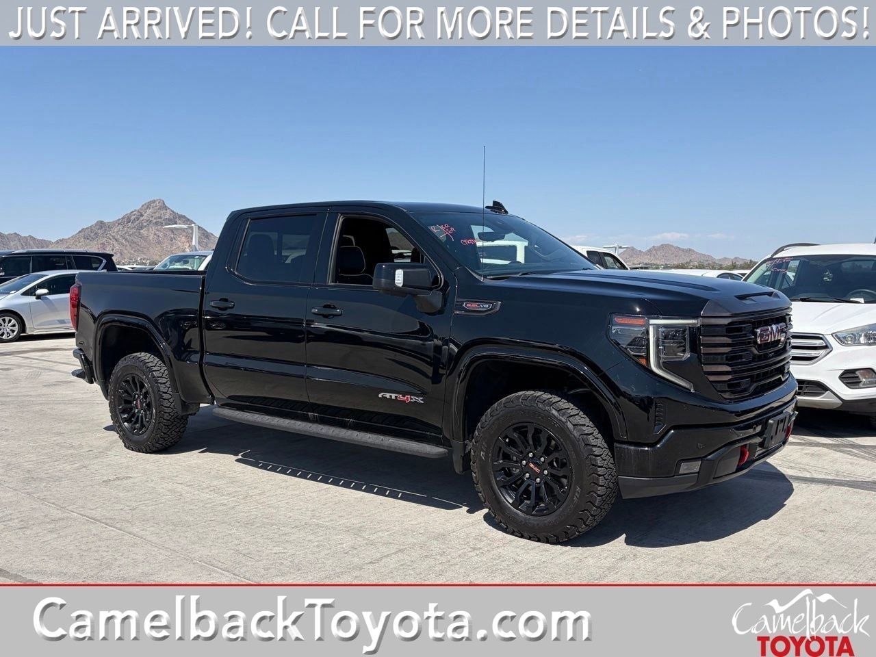 2022 GMC Sierra 4WD Crew Cab Short Box AT4X's photo