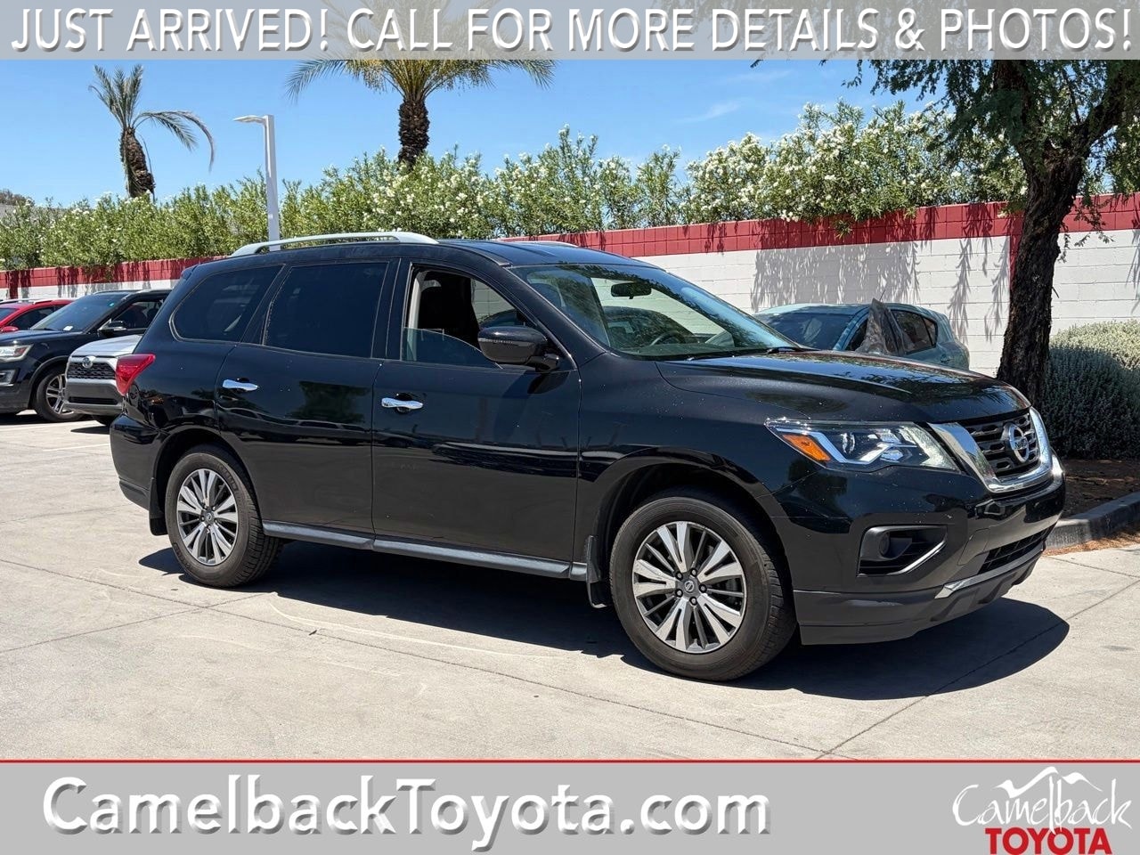 2017 Nissan Pathfinder S 2WD's photo