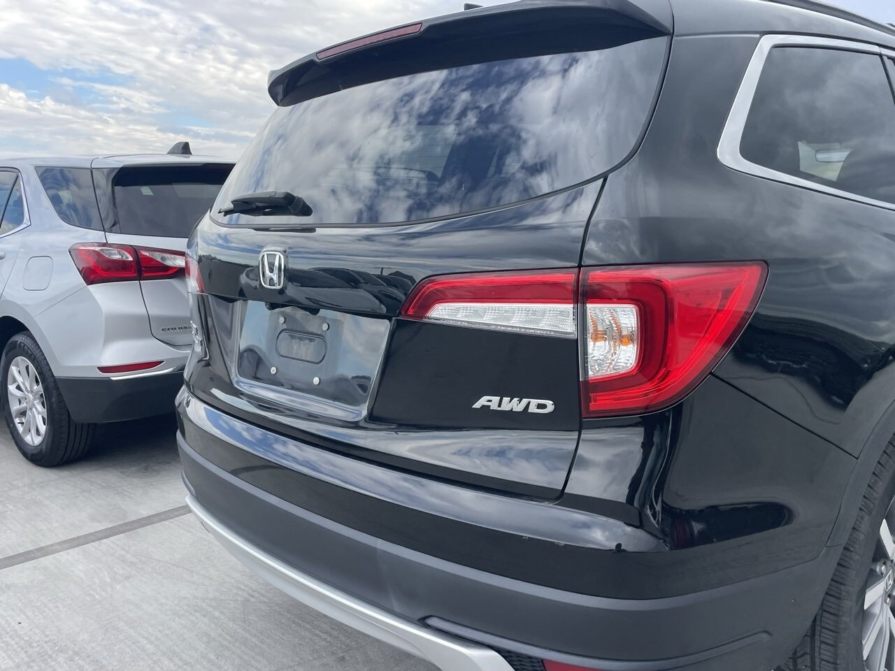 2021 Honda Pilot EX-L photo 2