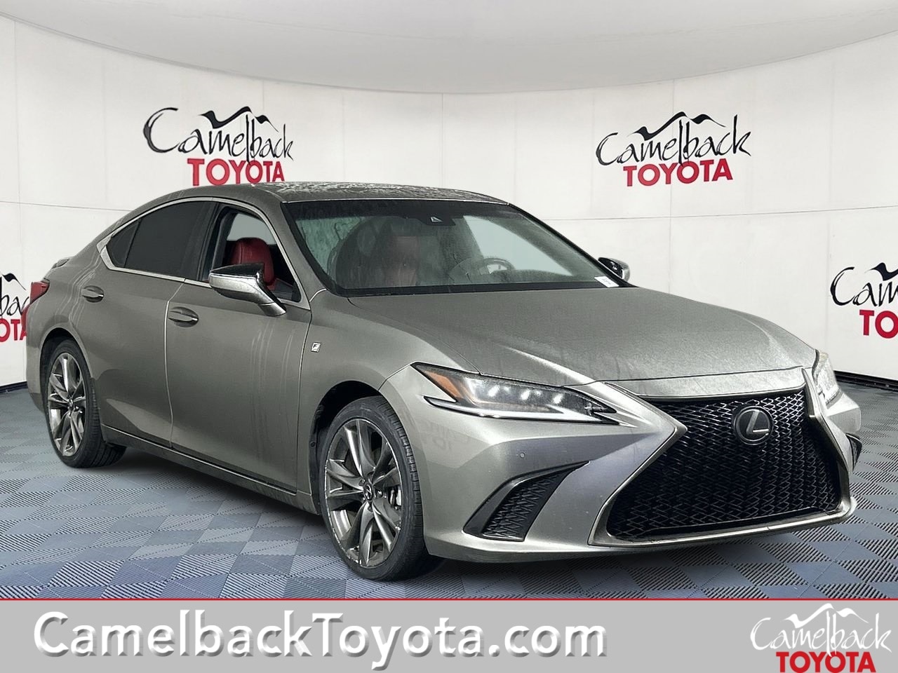 2019 Lexus ES F SPORT's photo