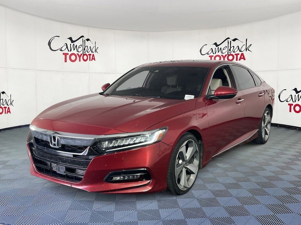 Used 2018 Honda Accord Touring 2.0T Sedan