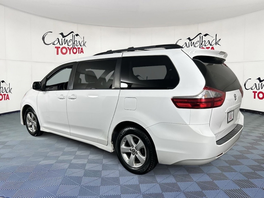 Used 2020 Toyota Sienna LE Van