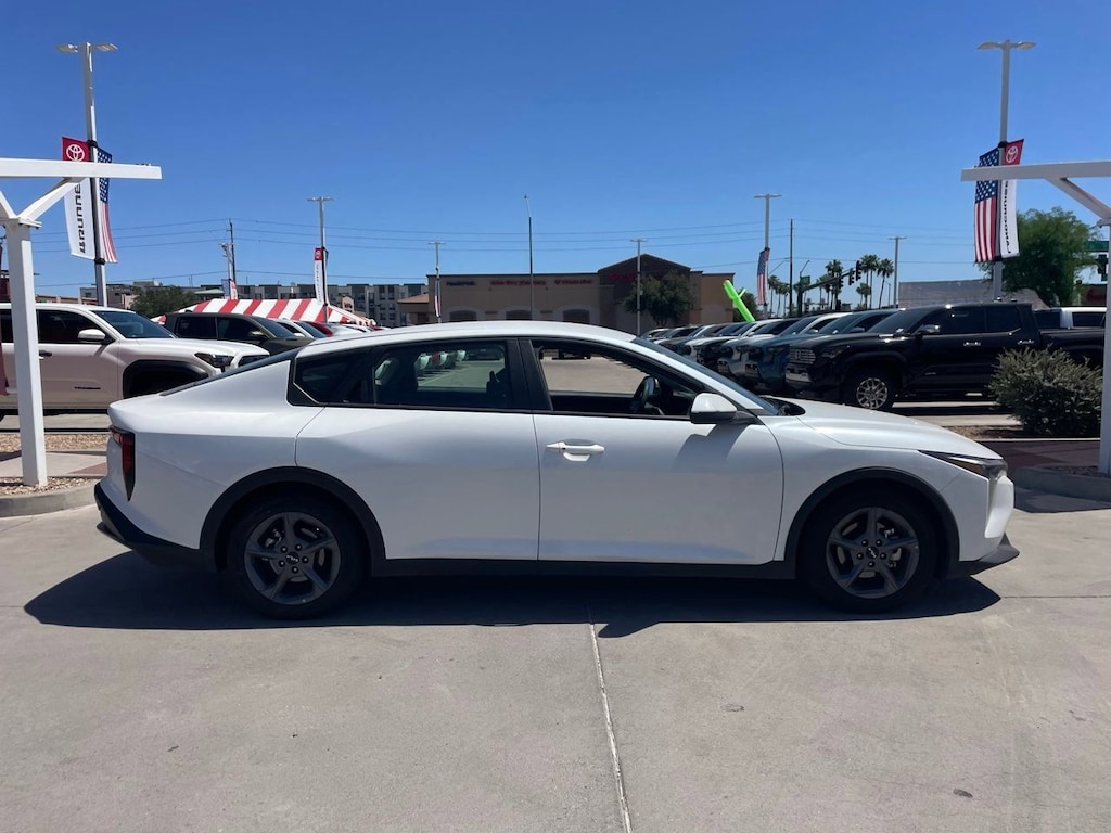 Used 2025 Kia K4 LXS Sedan