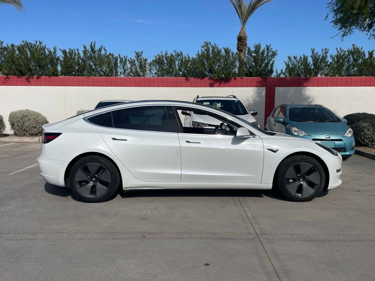 Used 2019 Tesla Model 3 Base with VIN 5YJ3E1EA9KF483109 for sale in Phoenix, AZ