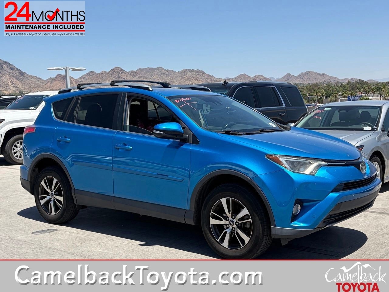 2017 Toyota RAV4 XLE's photo
