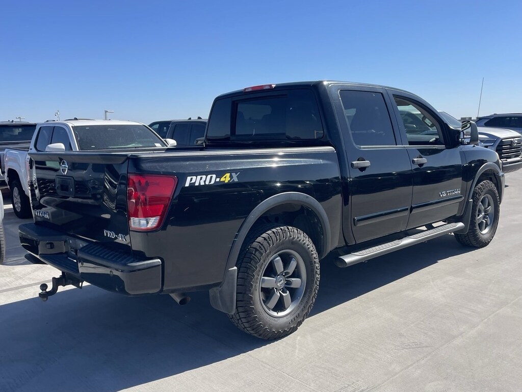 Used 2014 Nissan Titan PRO-4X Truck Crew Cab
