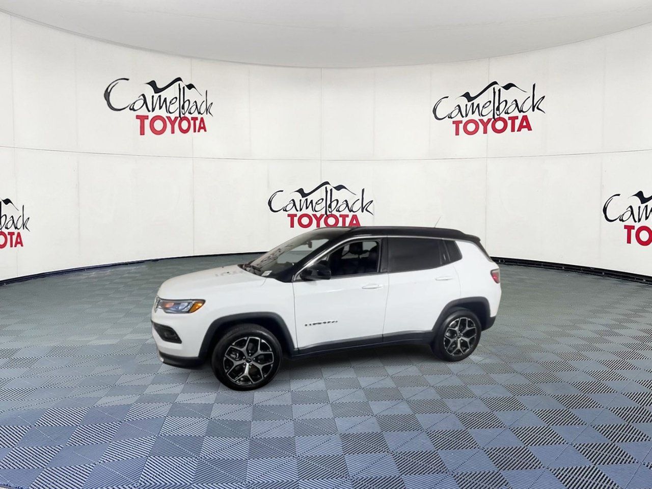 2025 Jeep Compass Limited - Photo 7
