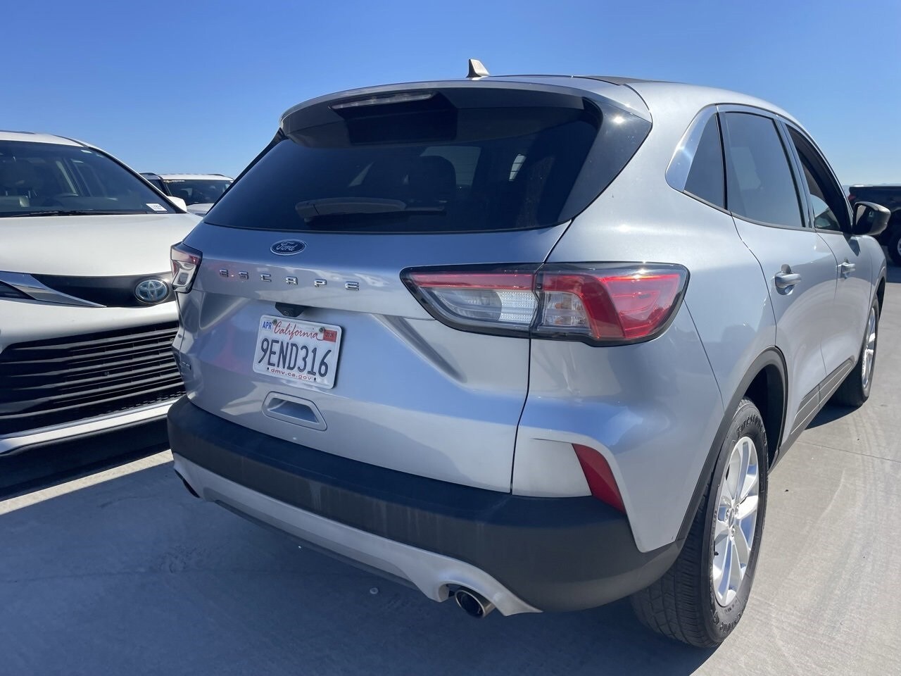 2022 Ford Escape SE photo 4