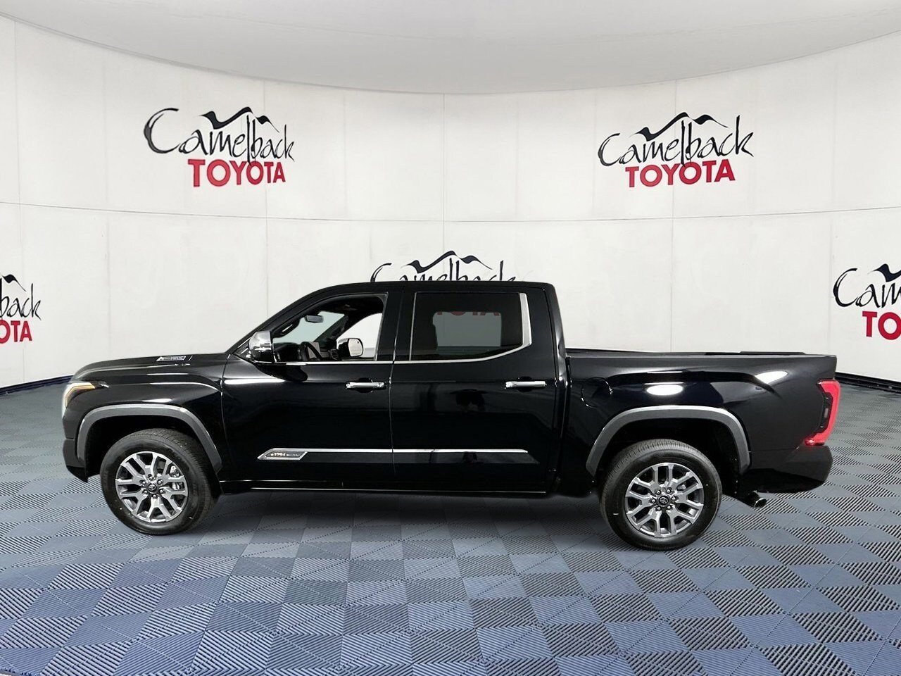2026 Toyota Tundra 1794 Edition photo 3