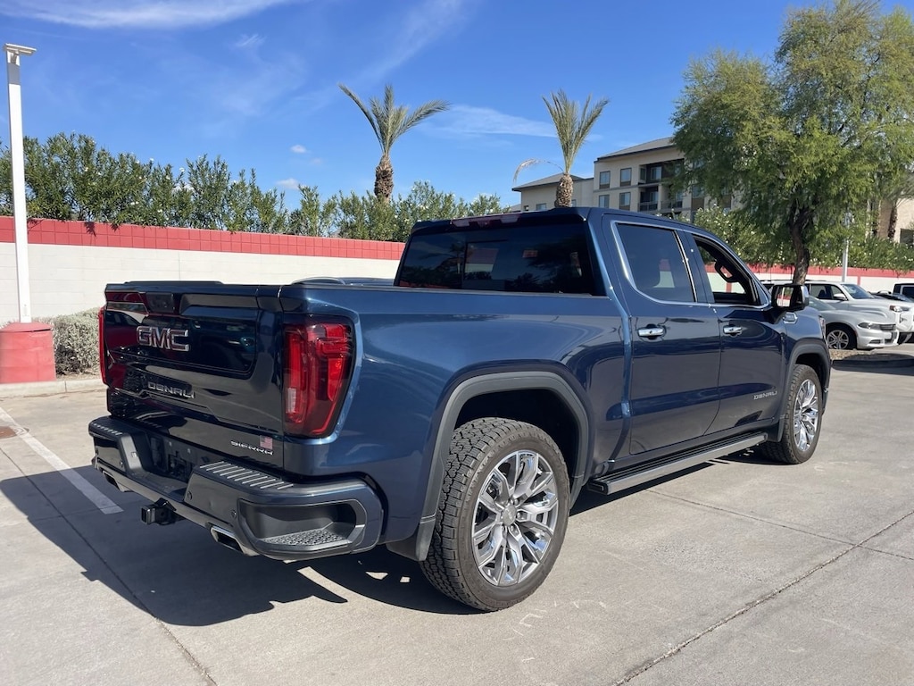 Used 2023 GMC
