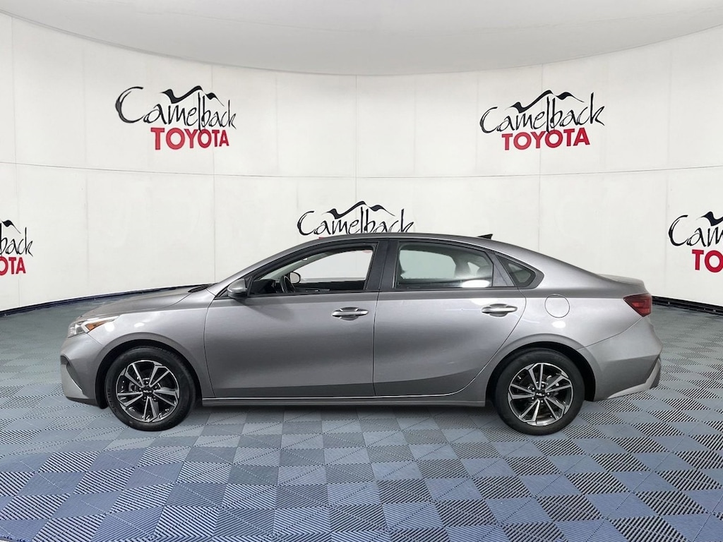 Used 2023 Kia Forte LXS Sedan