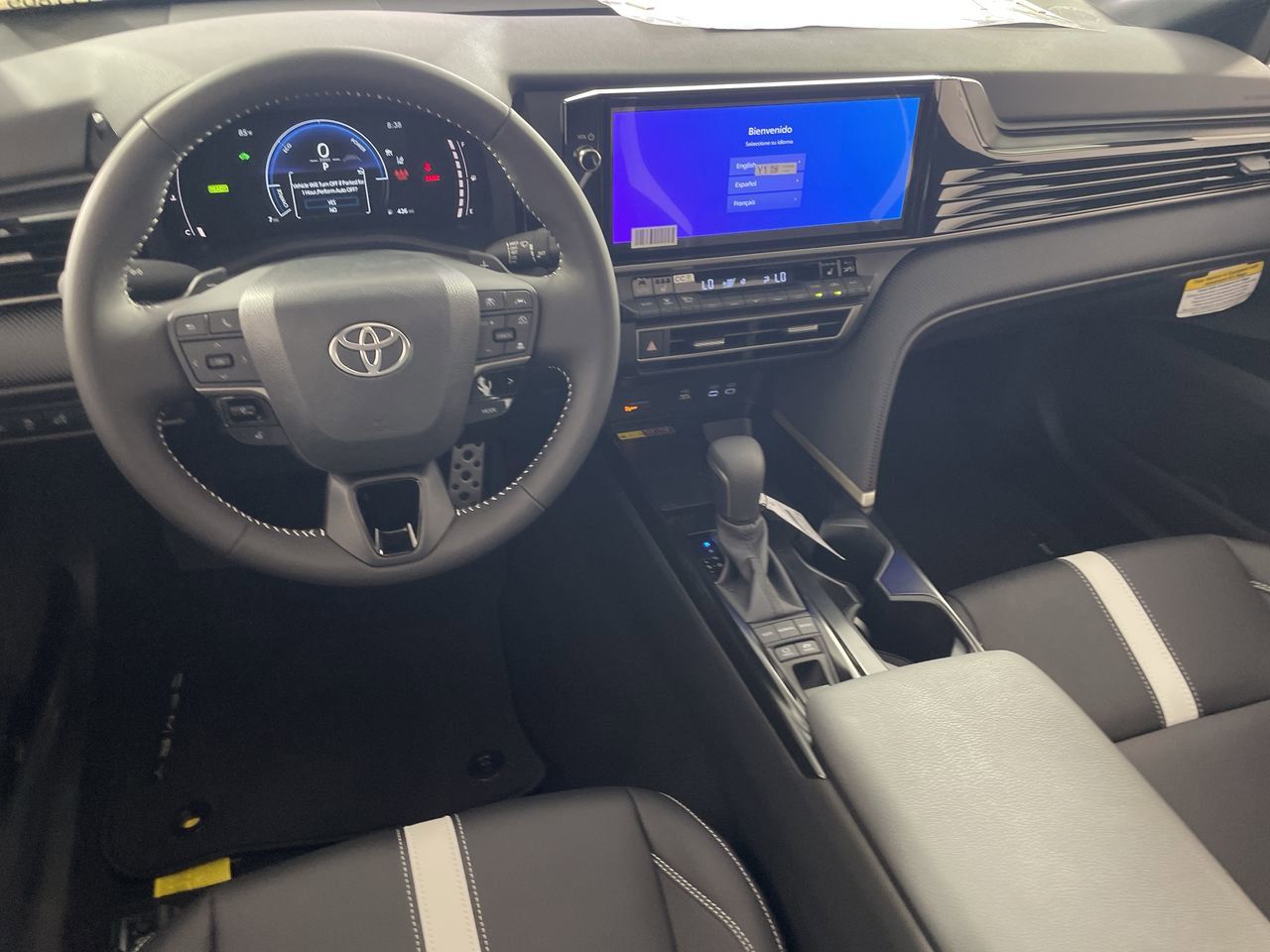 2026 Toyota Camry SE - Photo 21
