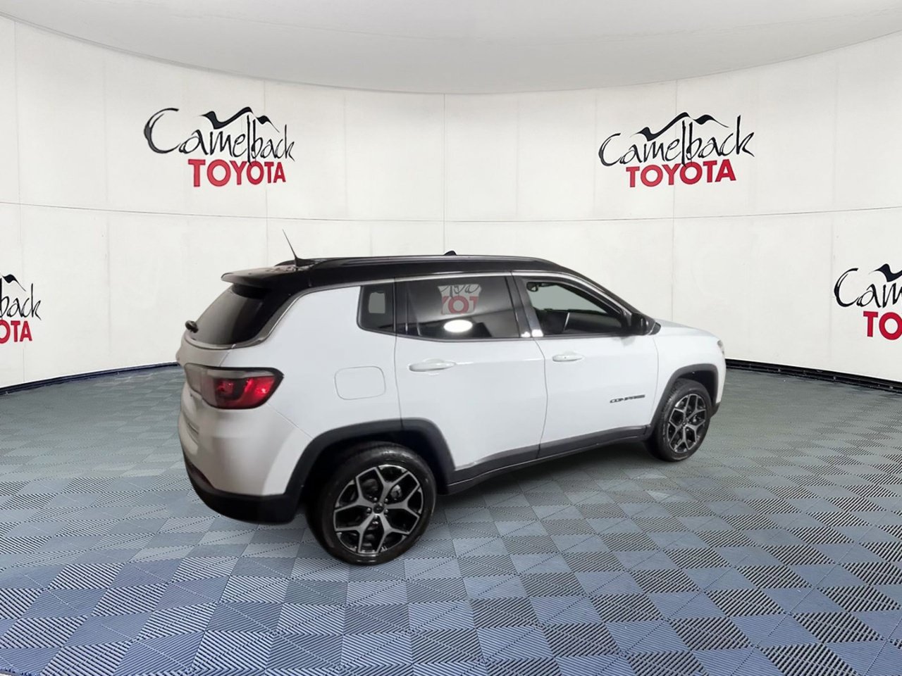 Used 2025 Jeep