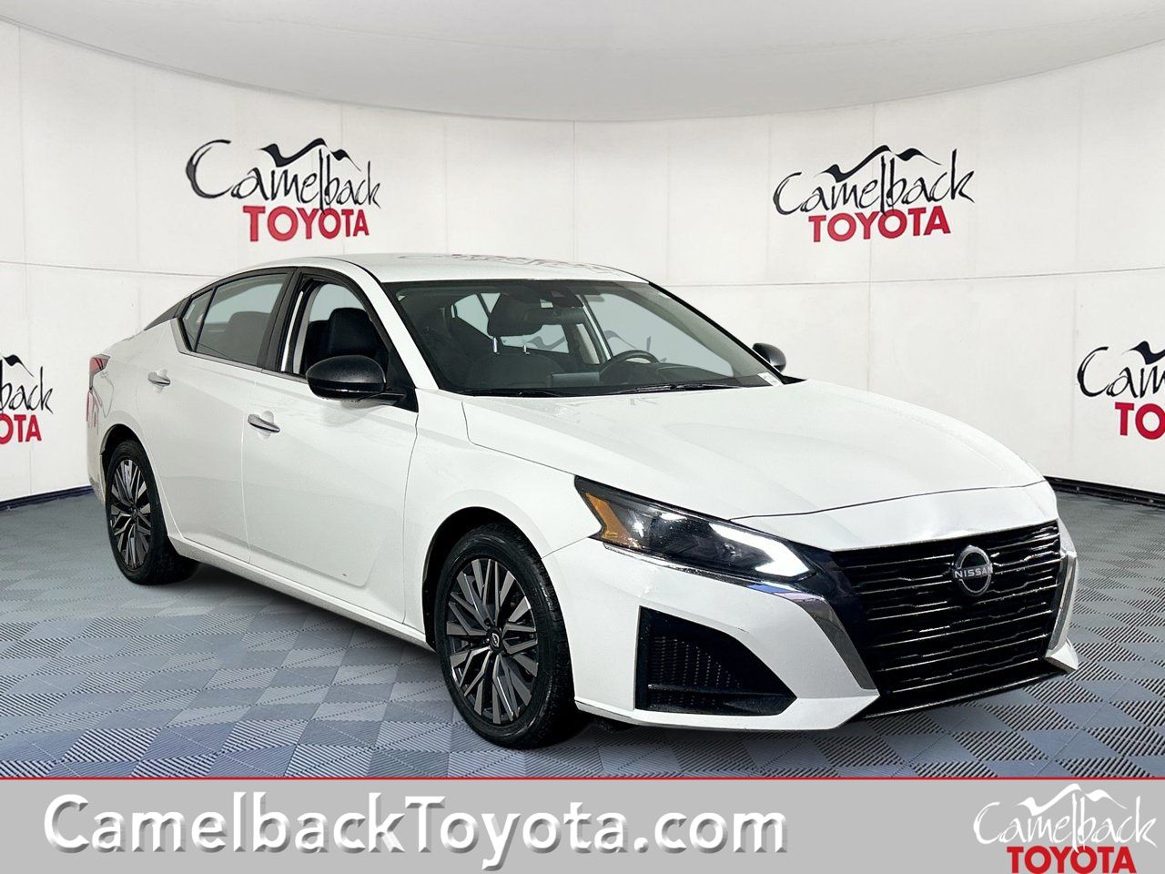 2025 Nissan Altima