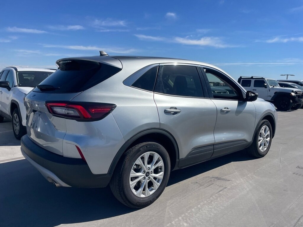 Used 2024 Ford Escape Active SUV