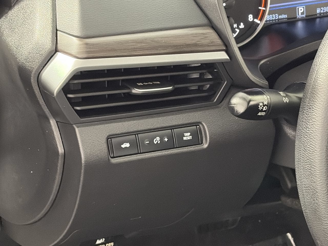 2025 Nissan Altima SV - Photo 12