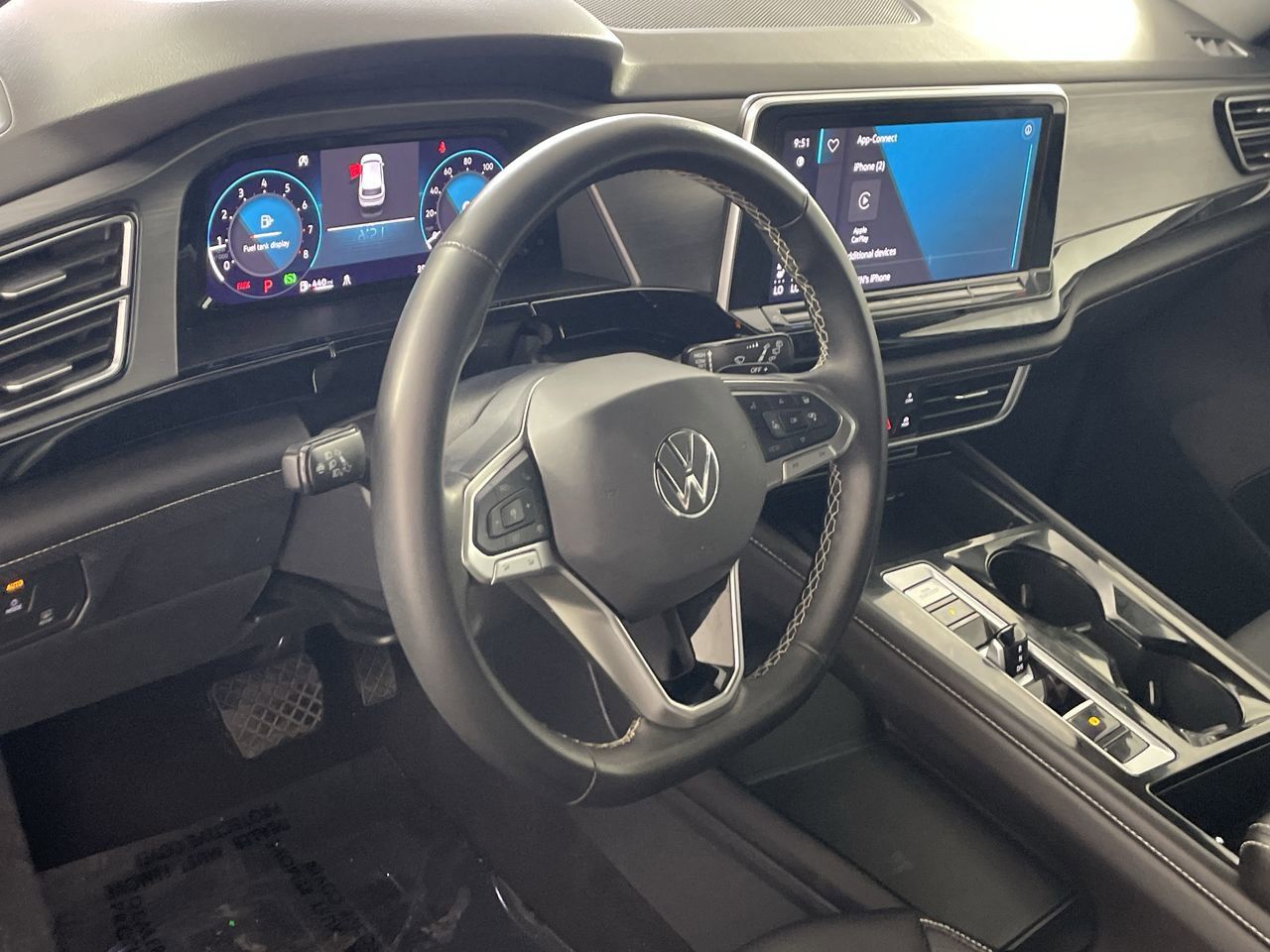 2025 Volkswagen Atlas Cross Sport SE w/Tech - Photo 10