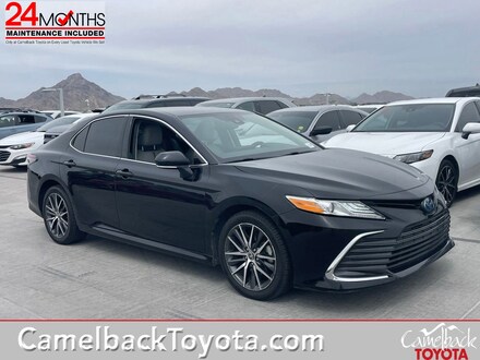 2023 Toyota Camry Hybrid XLE Sedan