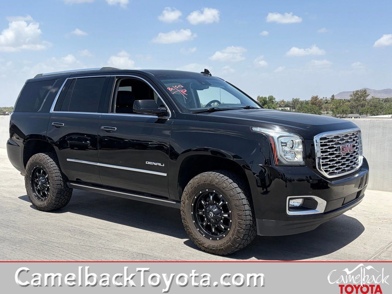 2018 GMC Yukon 4WD Denali's photo