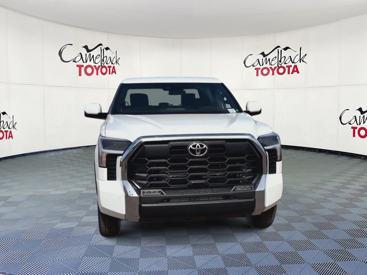 2026 Toyota Tundra SR5 - Photo 6