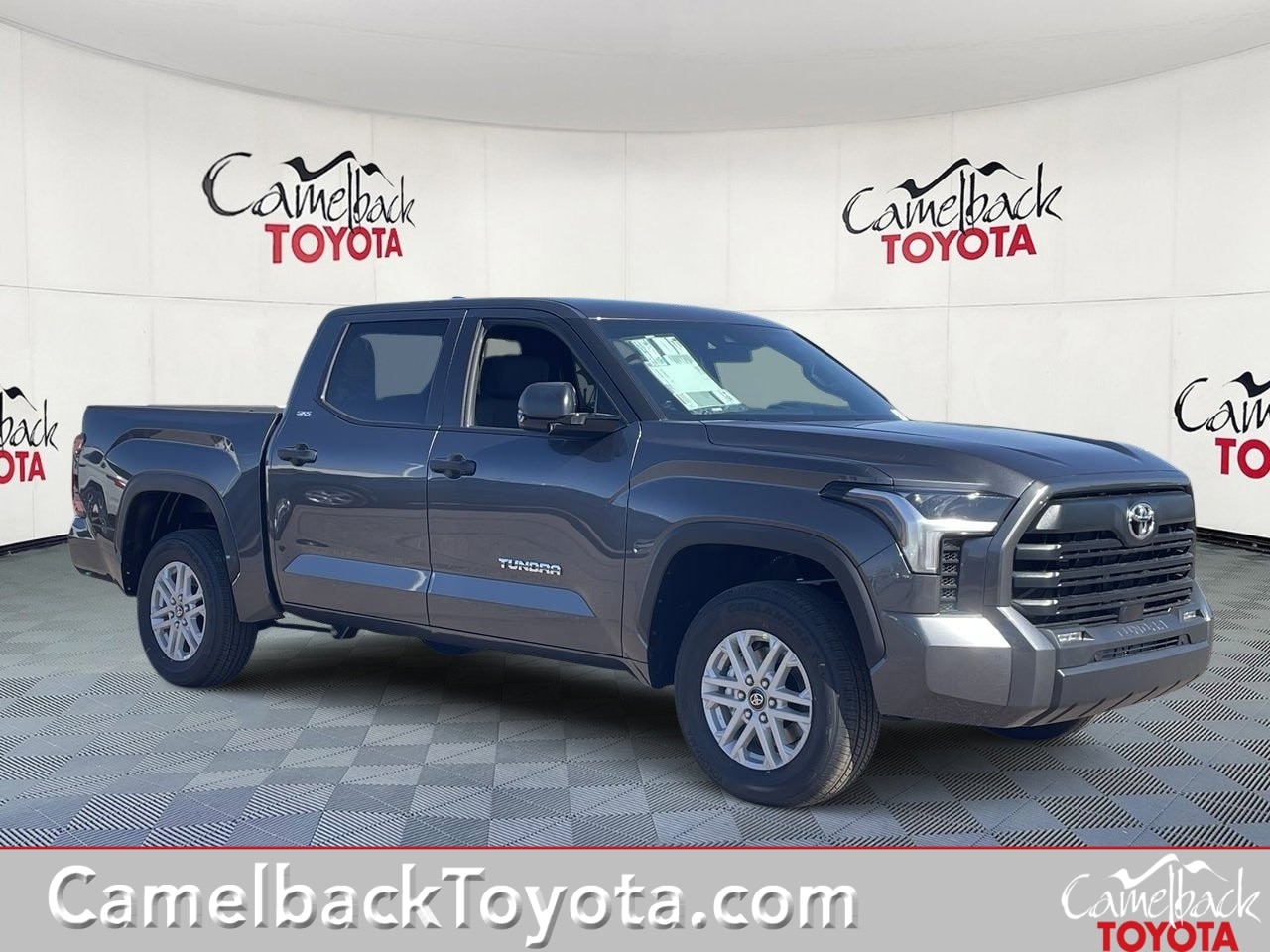 Tundra ［3ED］ 2022-2025 Toyota Tundra Tonneau Cover, Short Bed PT954-34223 | OEM