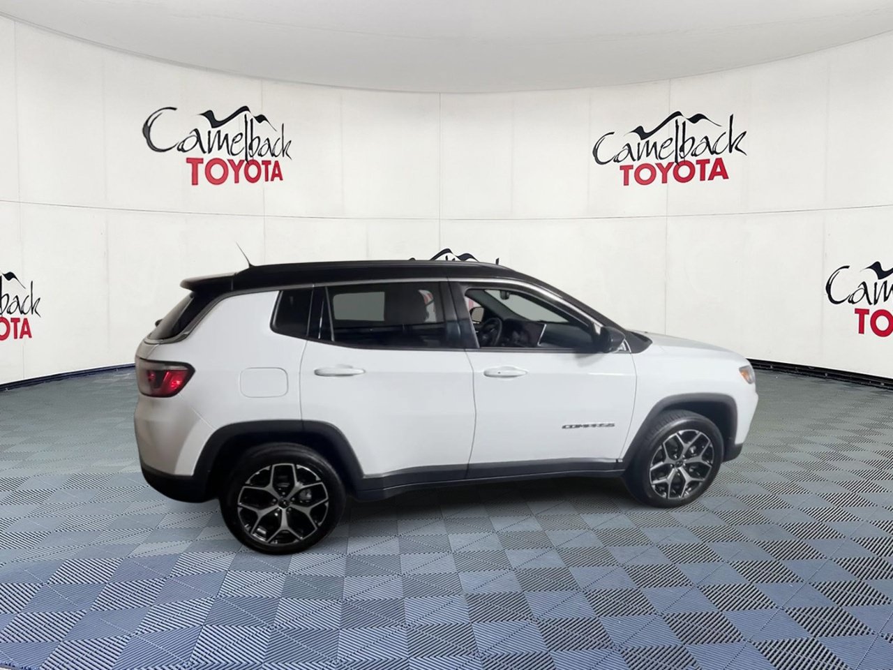 Used 2025 Jeep