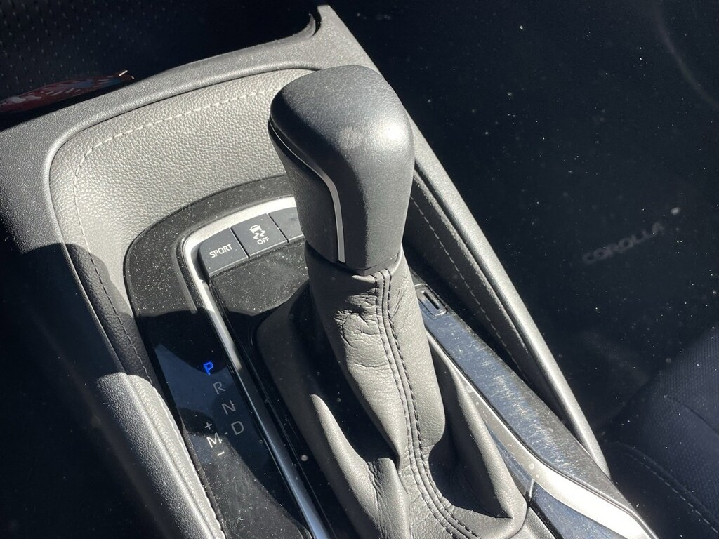 Certified 2022 Toyota Corolla Hatchback SE Nightshade Edition Hatchback