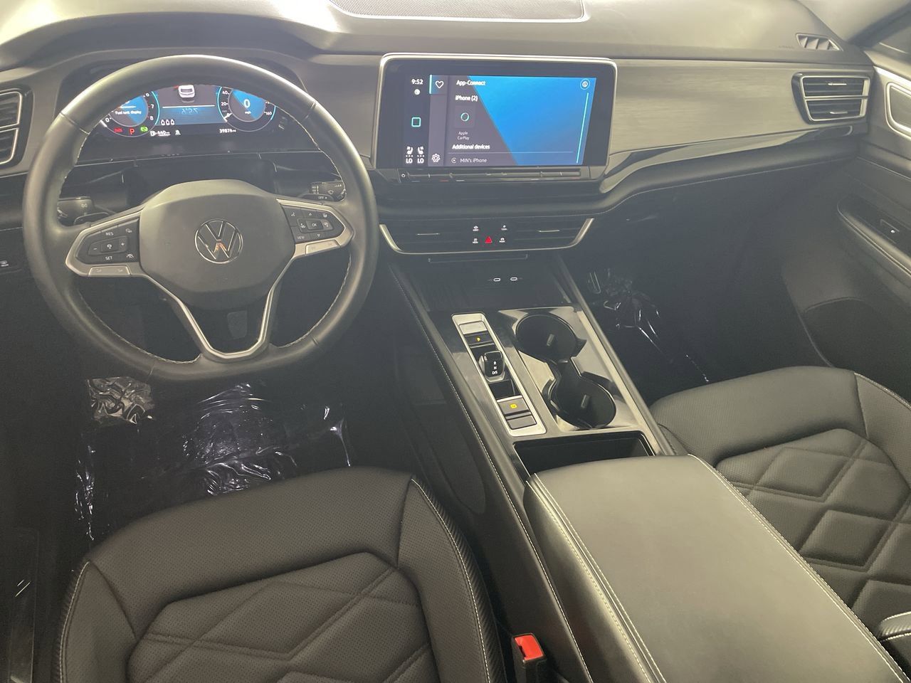 2025 Volkswagen Atlas Cross Sport SE w/Tech - Photo 20