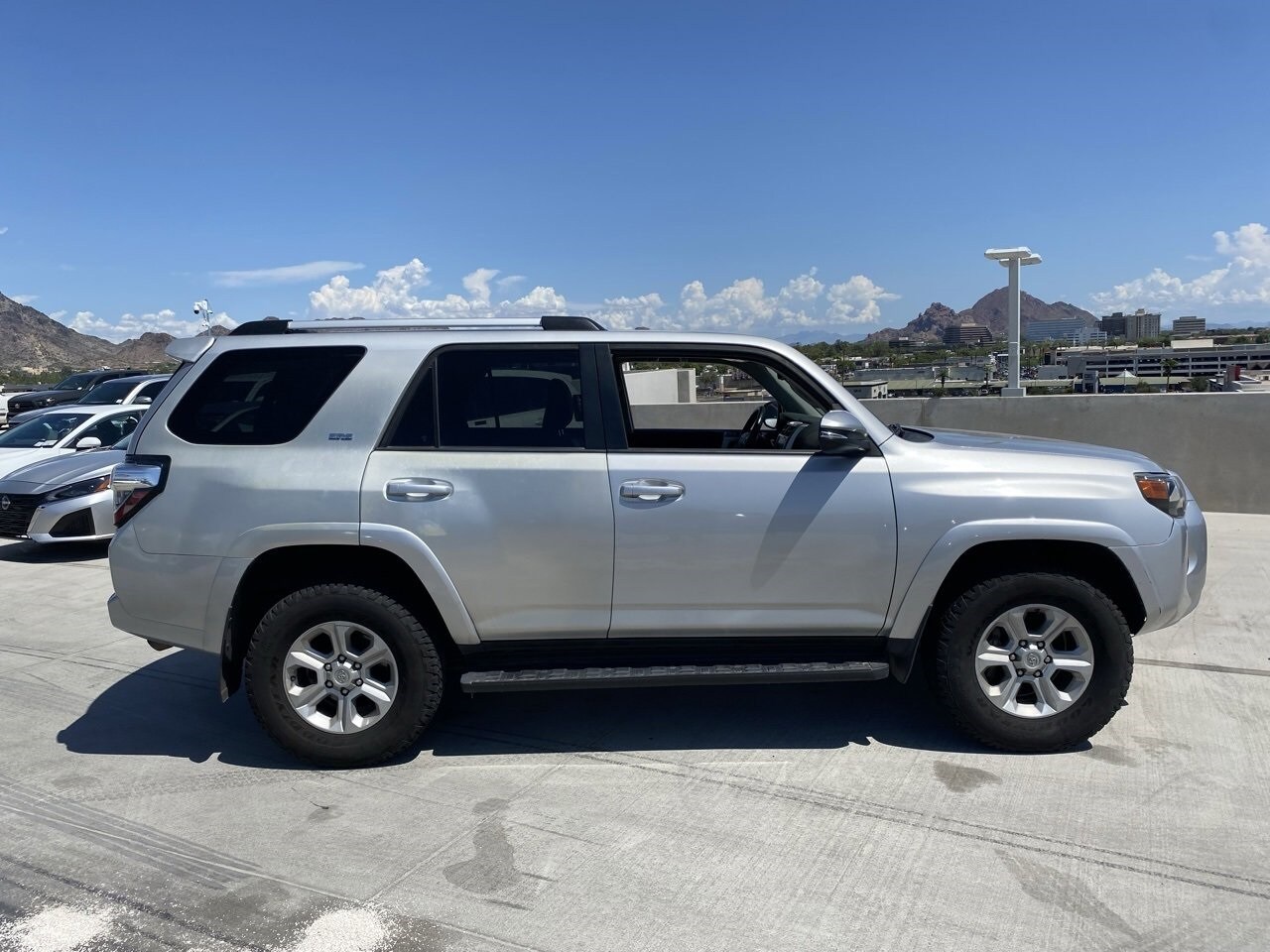 2021 Toyota 4Runner SR5 Premium photo 2