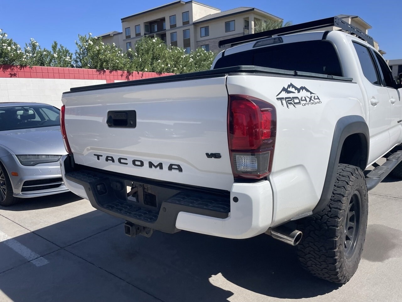 2019 Toyota Tacoma TRD Off-Road photo 4