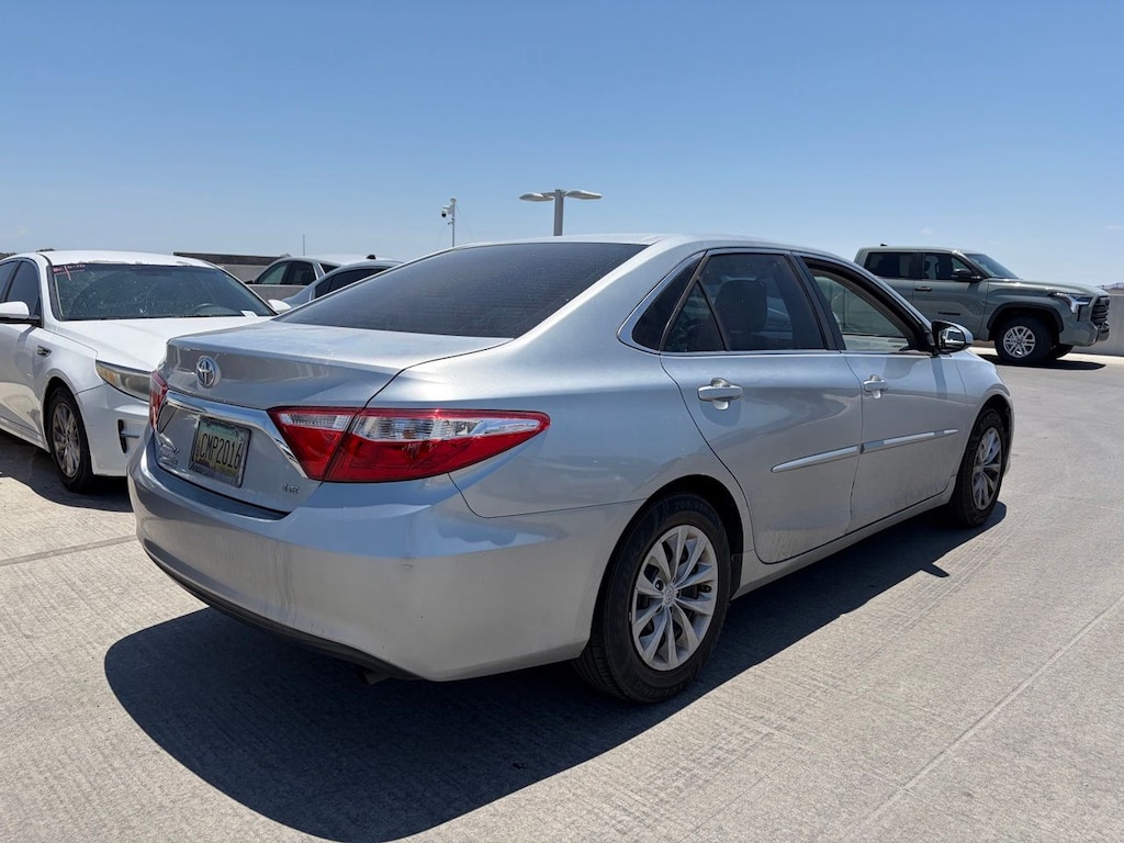 Used 2015 Toyota Camry LE Sedan