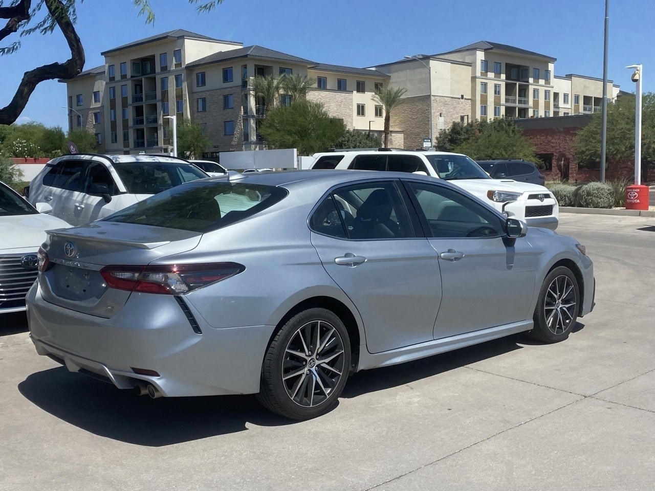 Certified 2021 Toyota Camry SE with VIN 4T1G11AK2MU588172 for sale in Phoenix, AZ