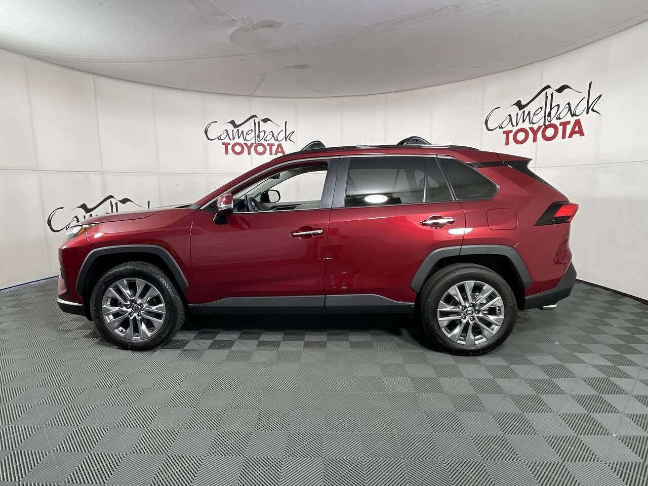 2025 Toyota RAV4 Limited photo 2