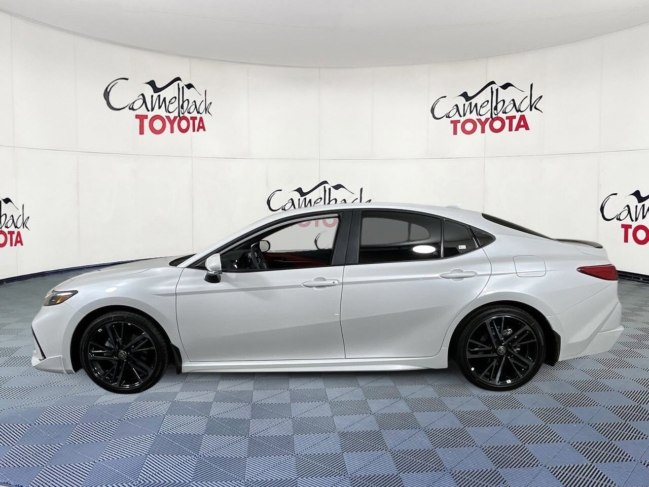 2026 Toyota Camry XSE photo 4