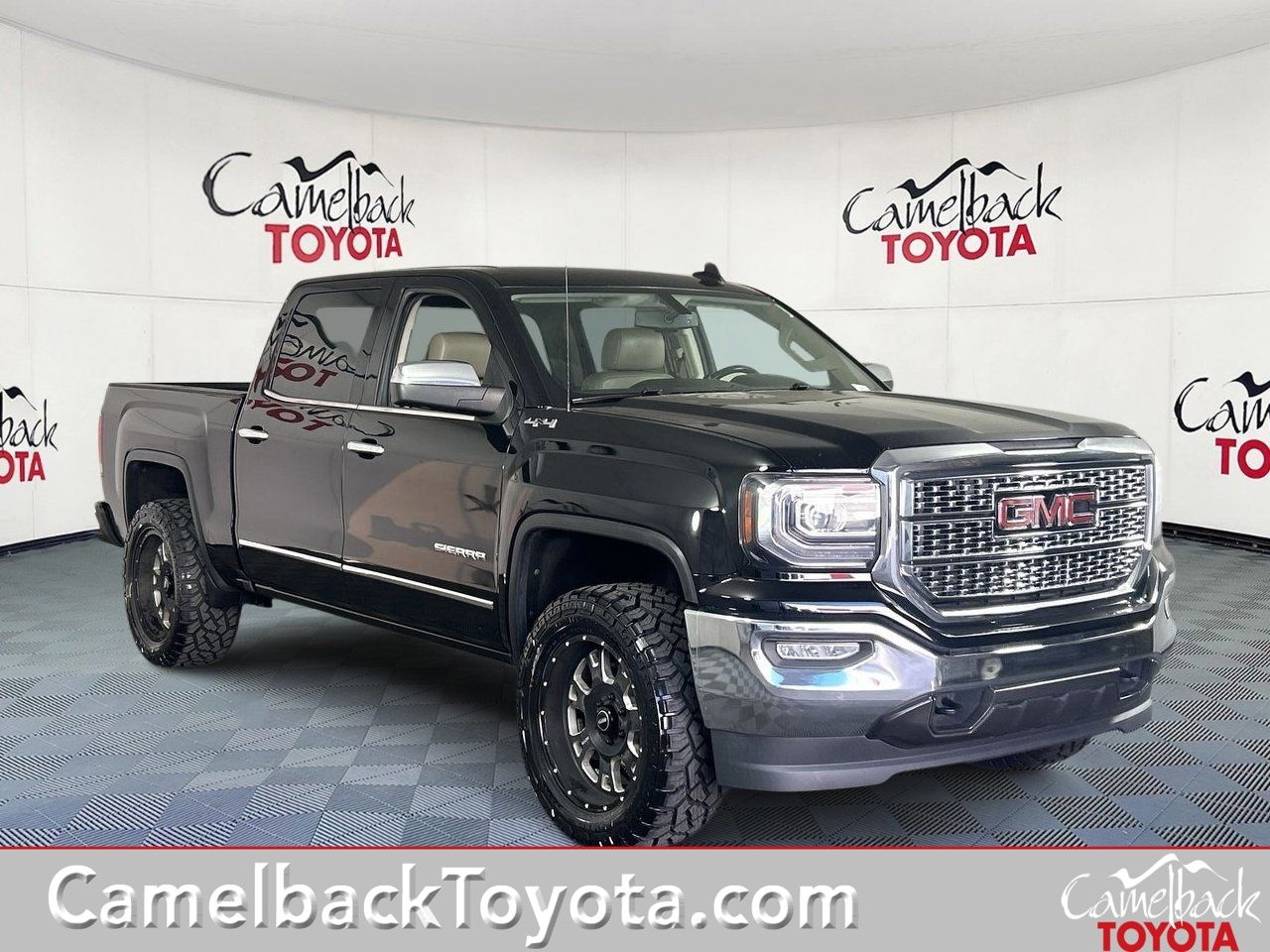 2016 GMC Sierra 4WD Crew Cab Short Box SLT's photo