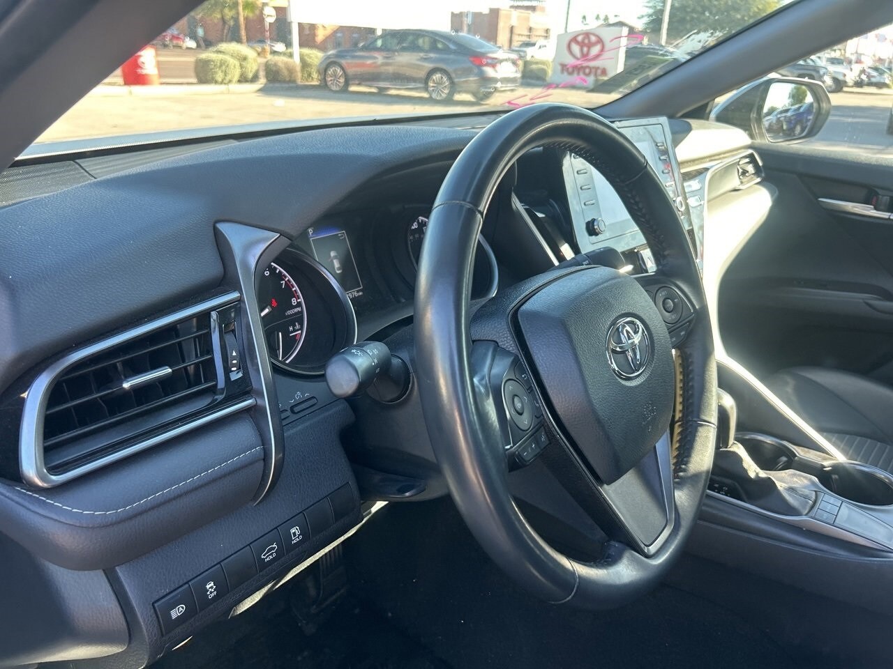 2024 Toyota Camry SE photo 4