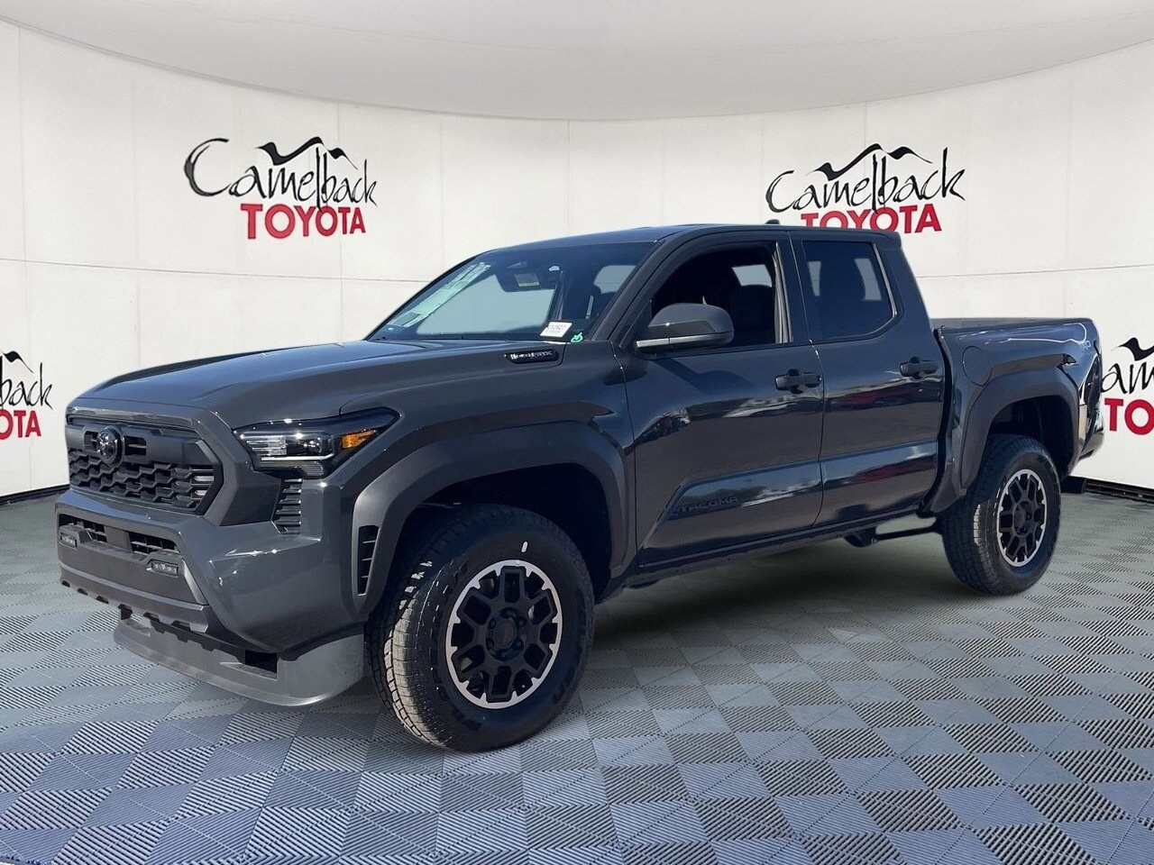 2025 Toyota Tacoma TRD photo 2