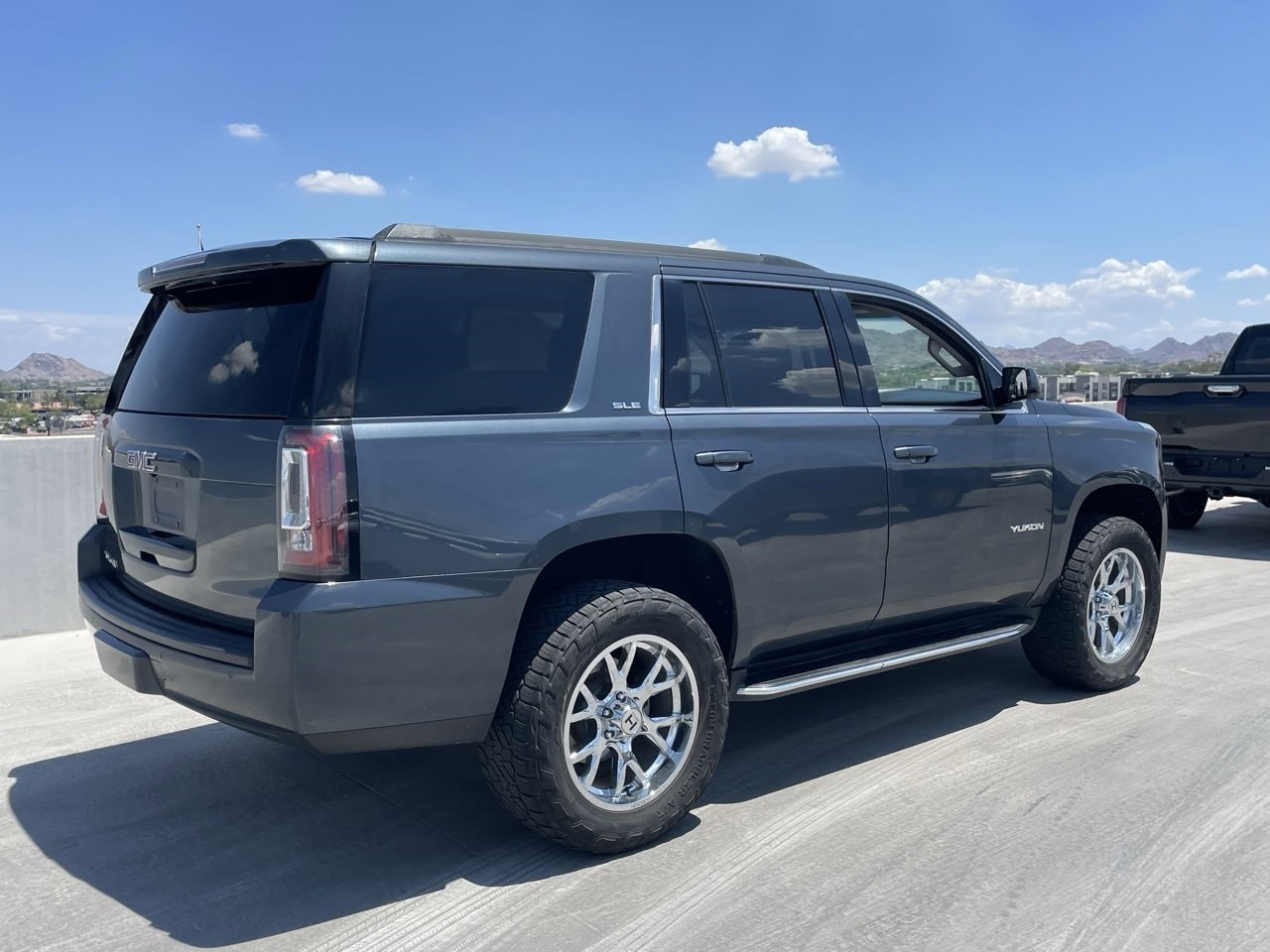 Used 2019 GMC Yukon SLE with VIN 1GKS2AKC9KR313860 for sale in Phoenix, AZ