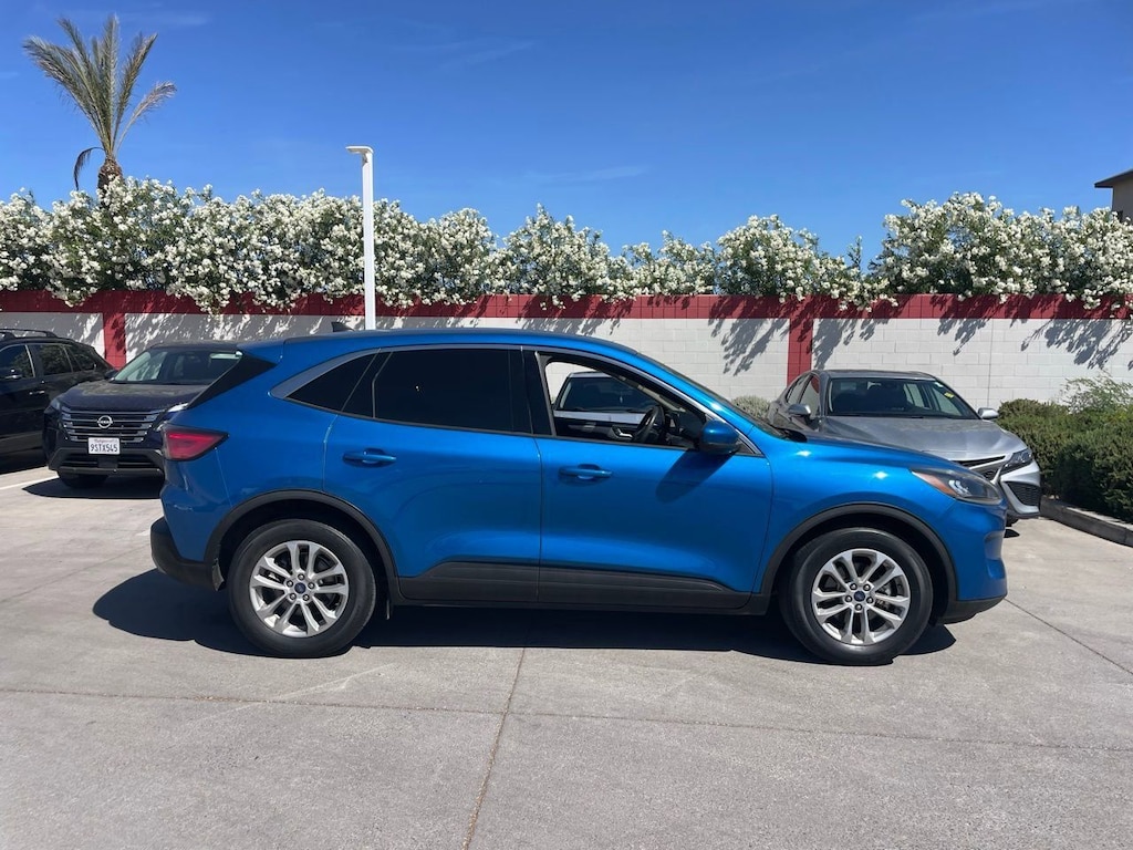 Used 2020 Ford Escape SE SUV