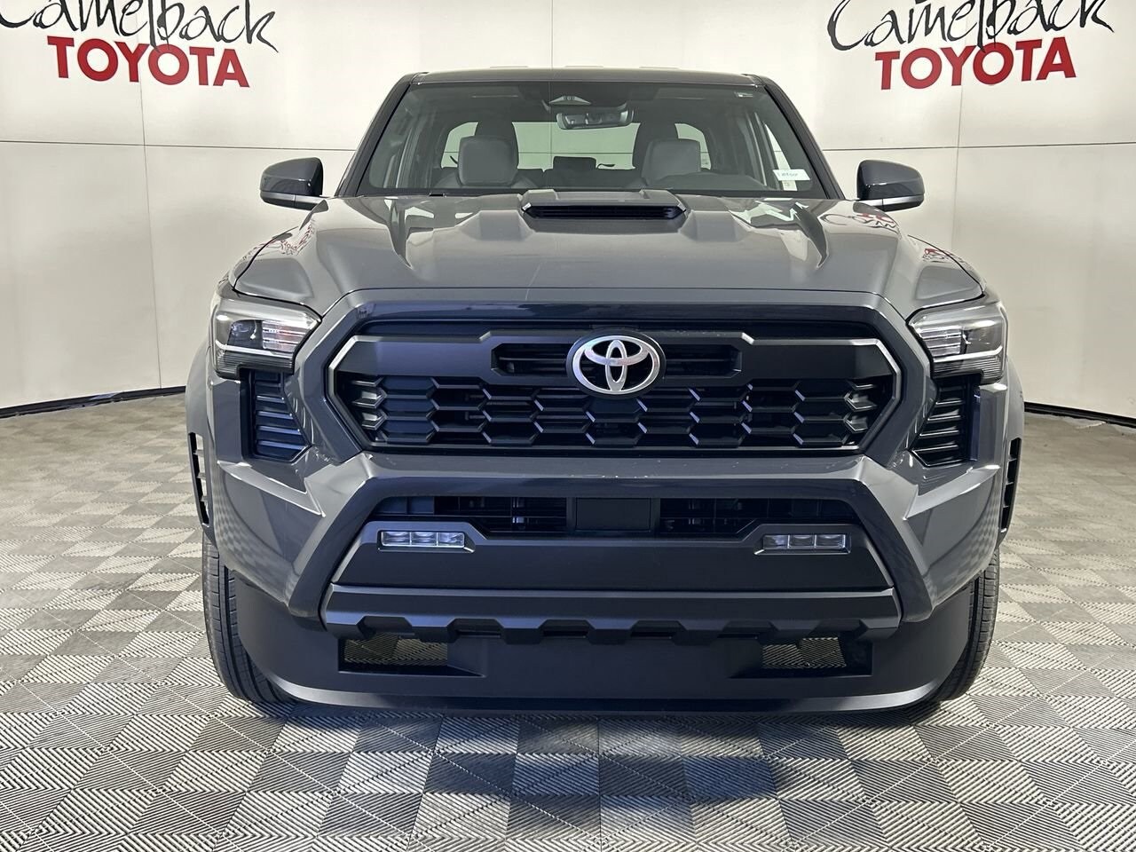 2025 Toyota Tacoma TRD Sport photo 2