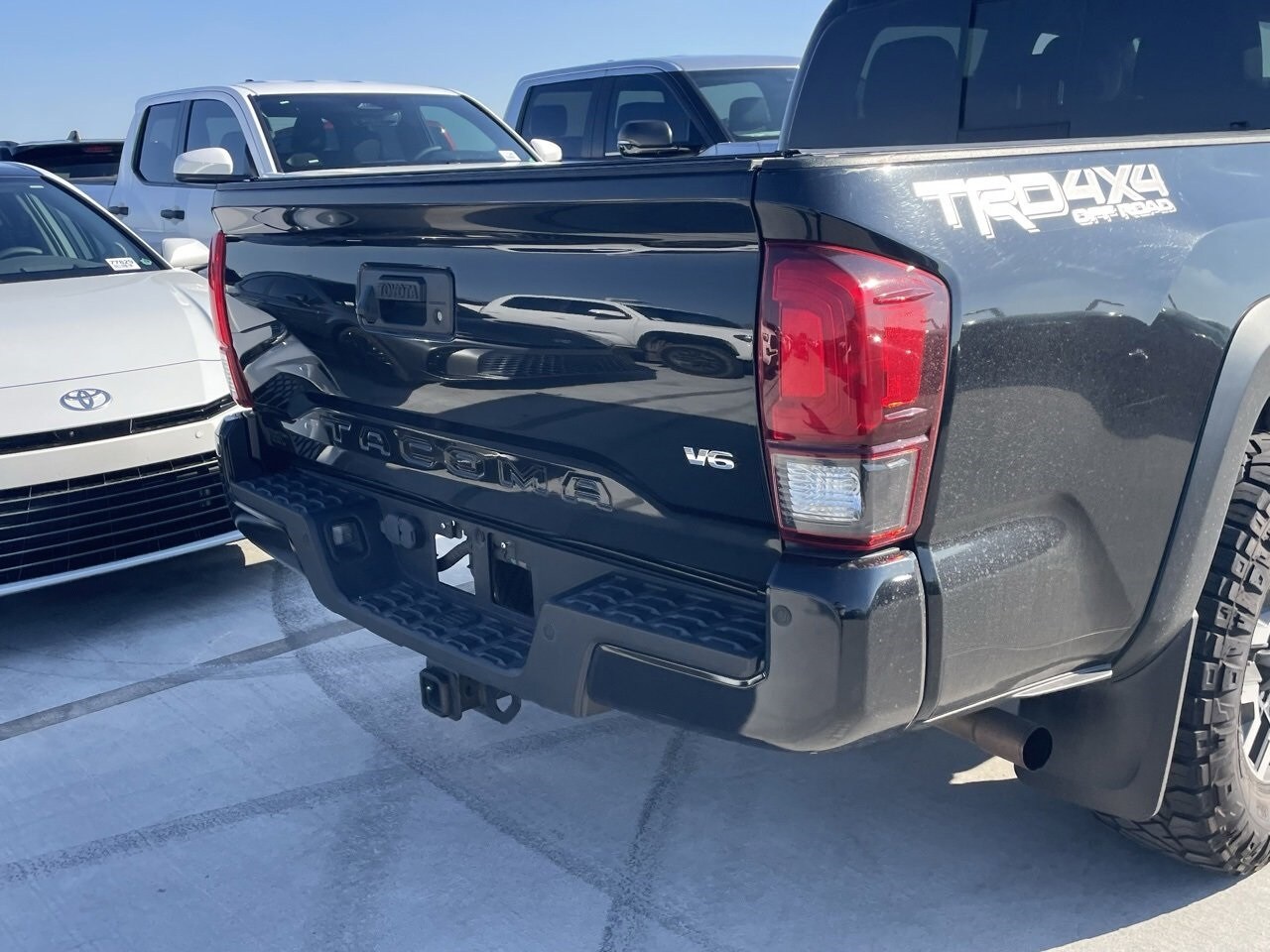2019 Toyota Tacoma TRD Sport photo 4