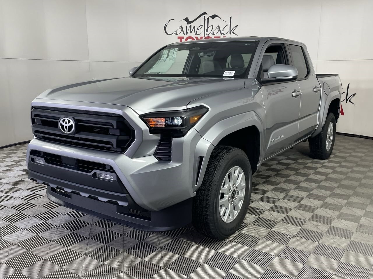2025 Toyota Tacoma SR5 photo 2