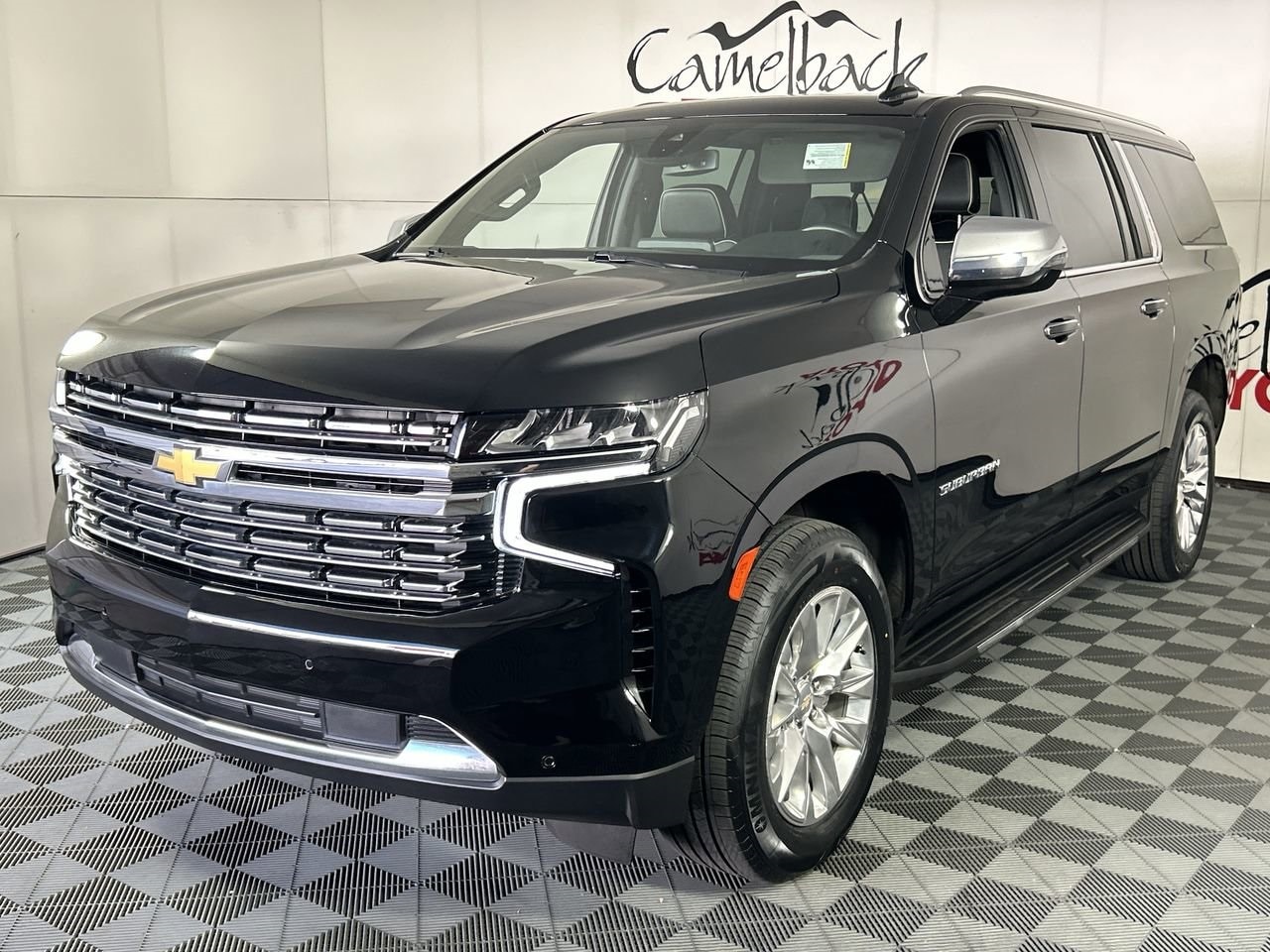 Used 2023 Chevrolet Suburban Premier with VIN 1GNSKFKD3PR472907 for sale in Phoenix, AZ
