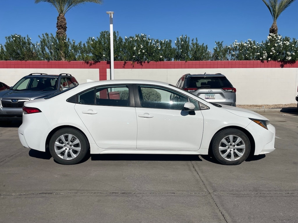 Used 2022 Toyota Corolla LE Sedan