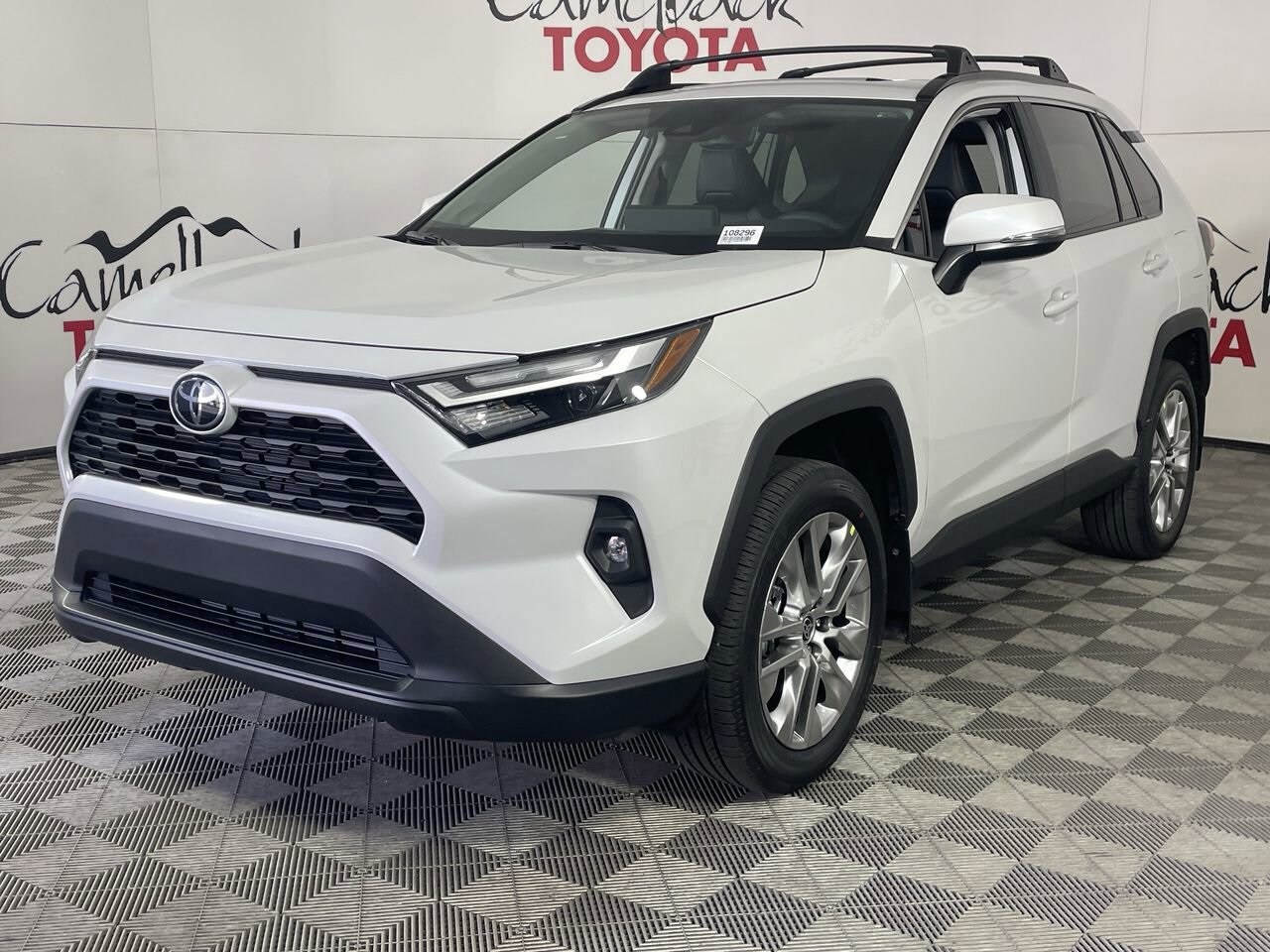 2025 Toyota RAV4 XLE Premium photo 2