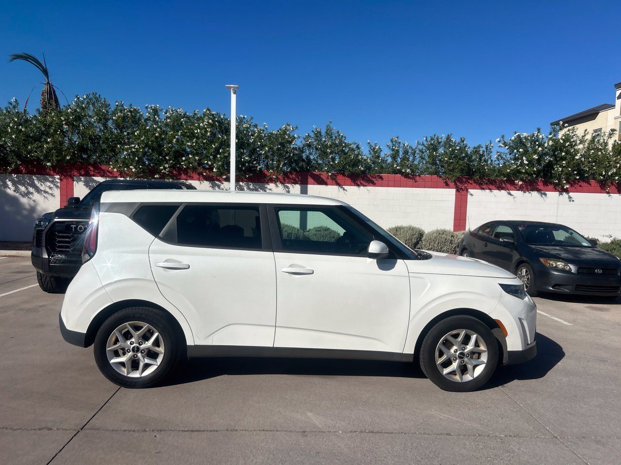 Used 2023 Kia Soul LX Hatchback