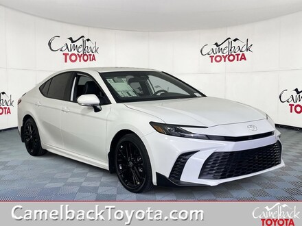 2026 Toyota Camry SE Sedan